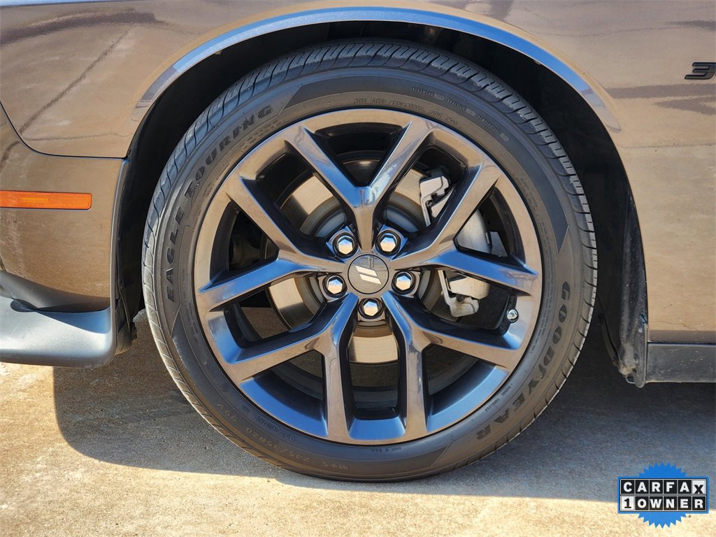 Used 2023 Dodge Challenger R/T w/ Blacktop Package image 11