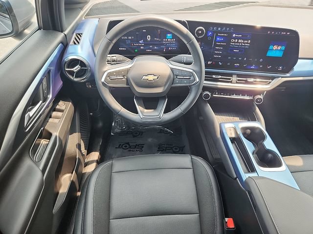 Used 2024 Chevrolet Equinox EV LT FWD image 11