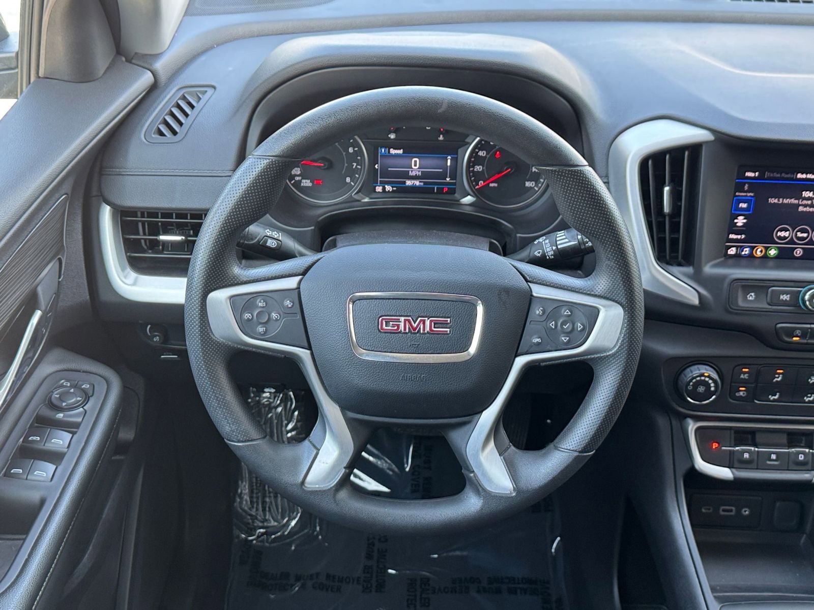 Used 2024 GMC Terrain SLE FWD image 27