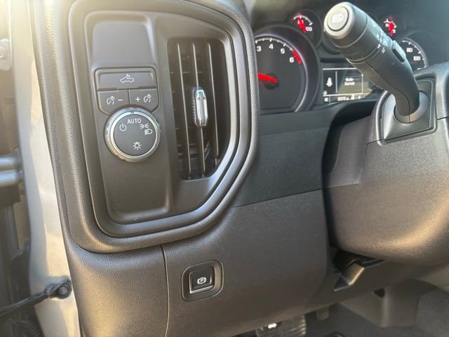 Used 2024 Chevrolet Silverado 1500 Custom image 31