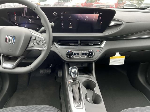 Used 2025 Buick Envista Preferred w/ Convenience I Package image 14
