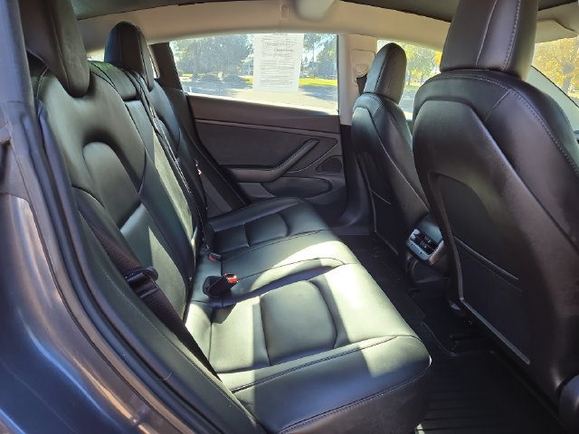 Used 2018 Tesla Model 3 Performance AWD/4WD image 27