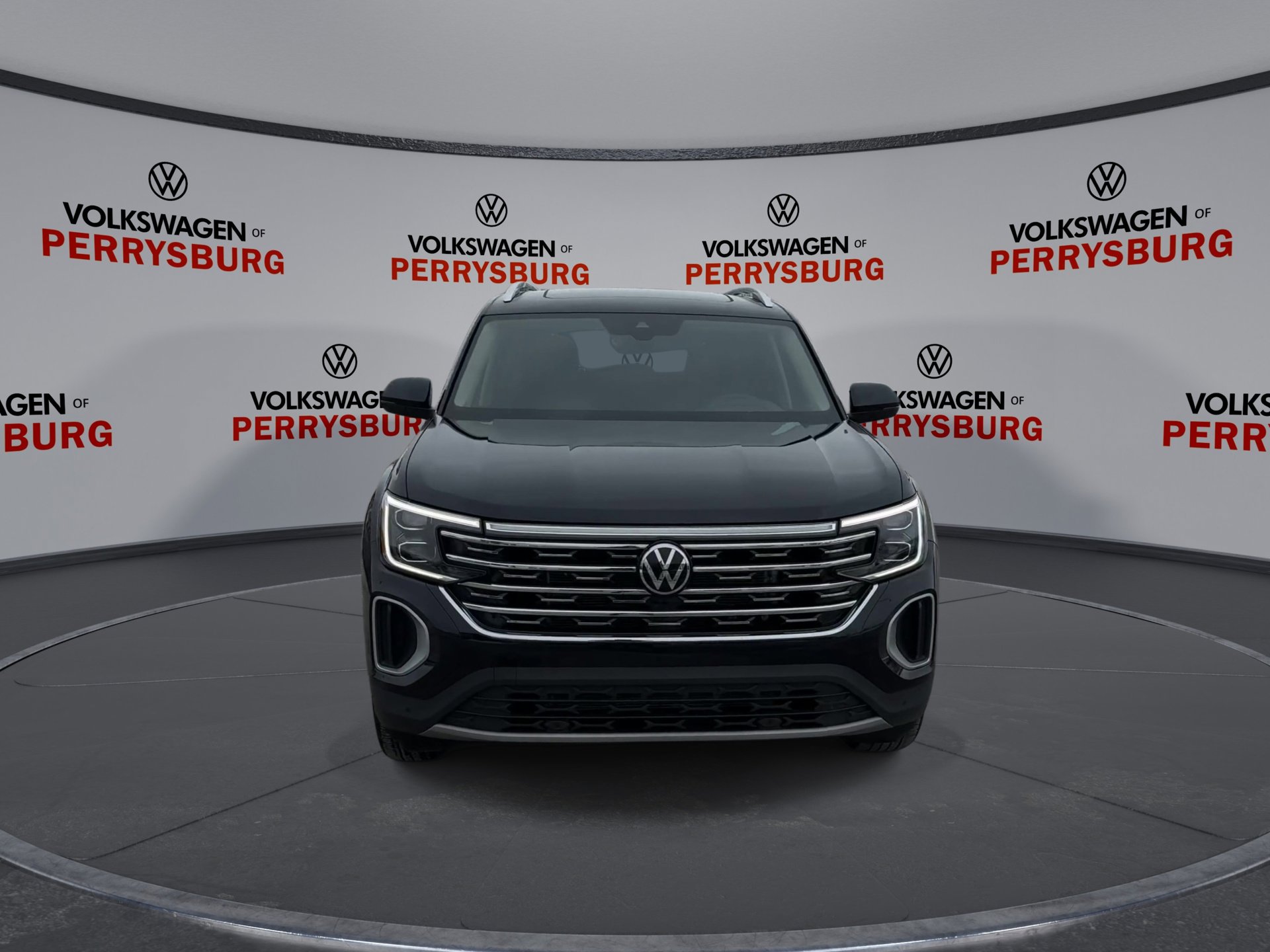 Certified 2025 Volkswagen Atlas SEL image 3