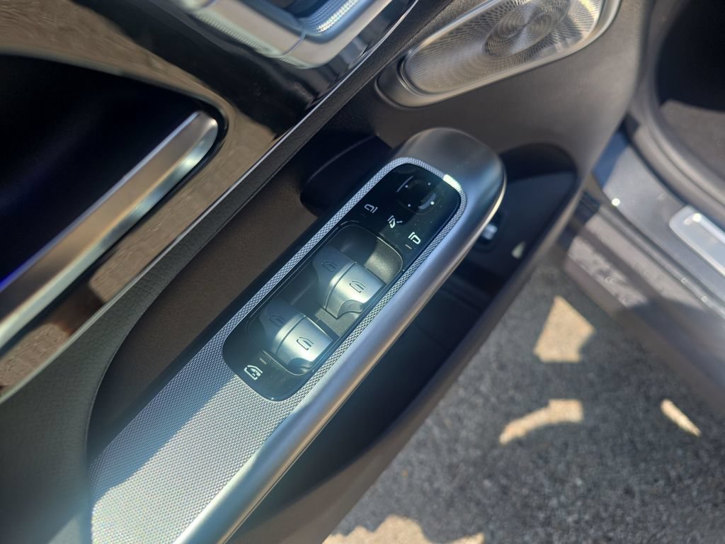 New 2026 Mercedes-Benz GLC 300 4MATIC image 11