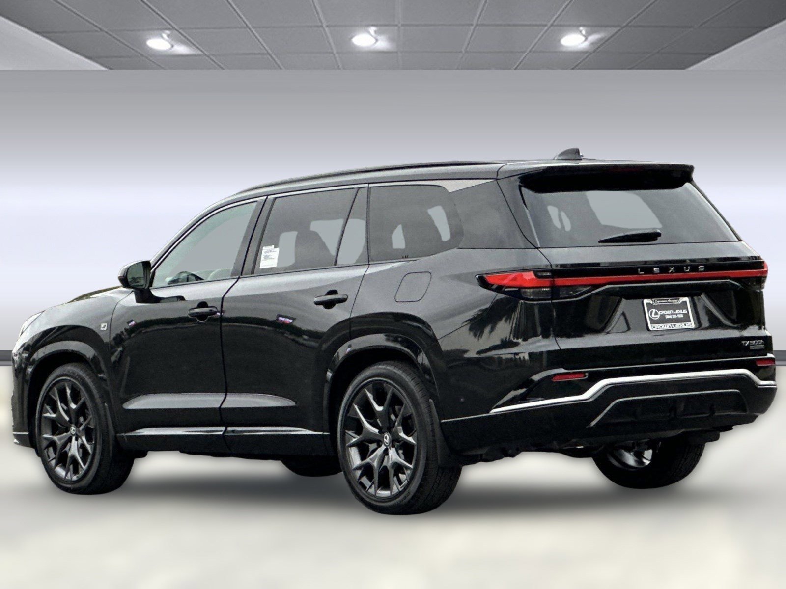 New 2026 Lexus TX 500h AWD image 3