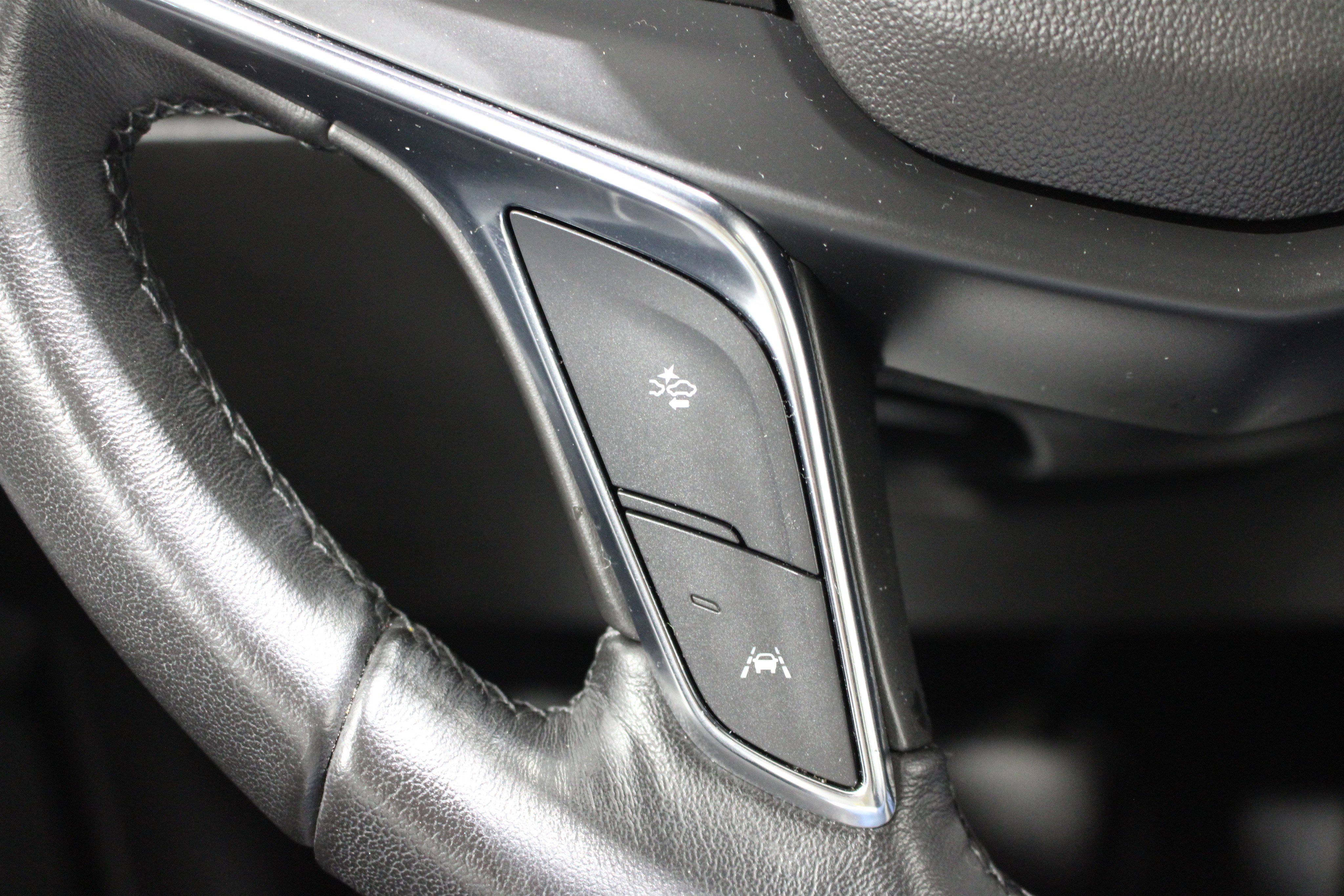 Used 2021 Cadillac XT5 Luxury image 14