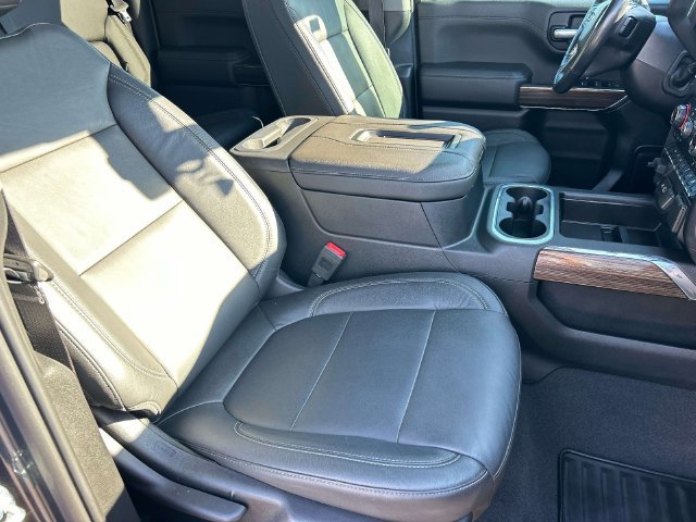 Used 2019 Chevrolet Silverado 1500 RST w/ All-Star Edition AWD/4WD image 22