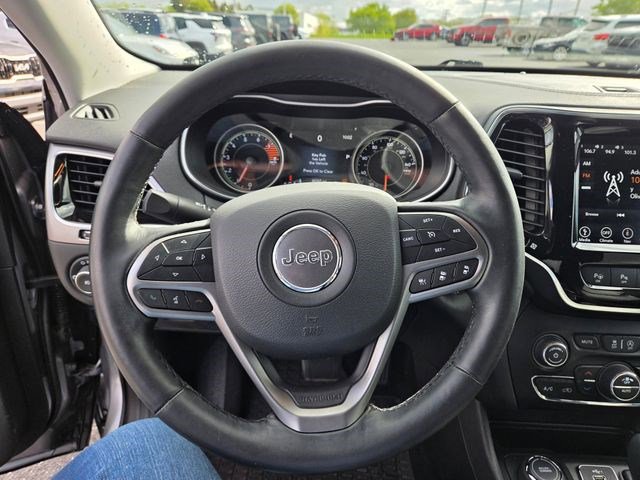 Used 2019 Jeep Cherokee Limited w/ Technology Group image 3