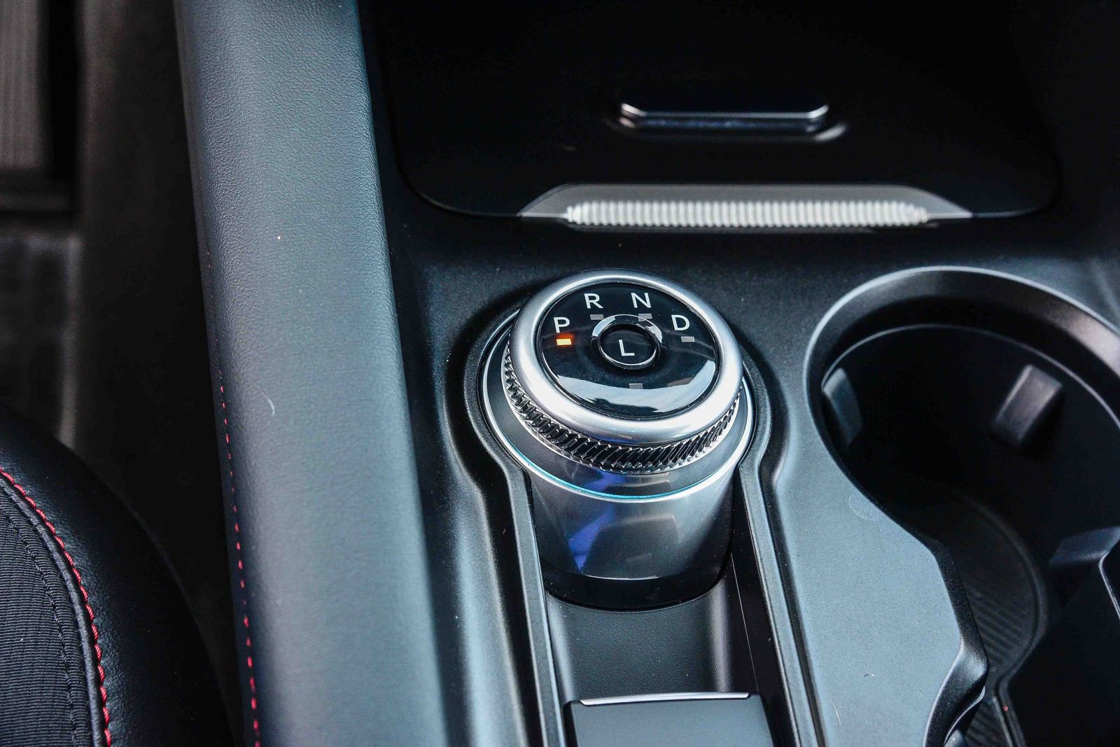 Used 2025 Ford Explorer ST-Line w/ Premium Package image 23