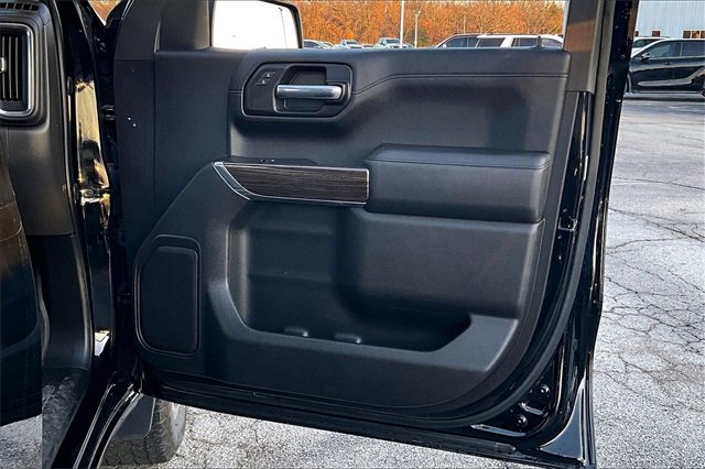 Used 2021 Chevrolet Silverado 1500 RST image 29