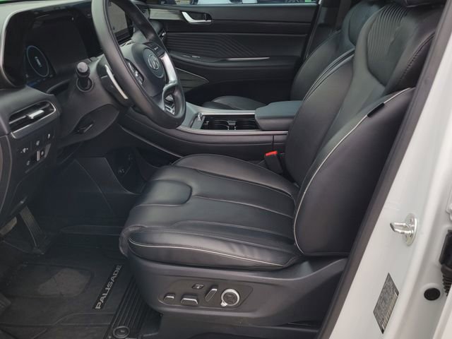 Used 2024 Hyundai Palisade Calligraphy image 9