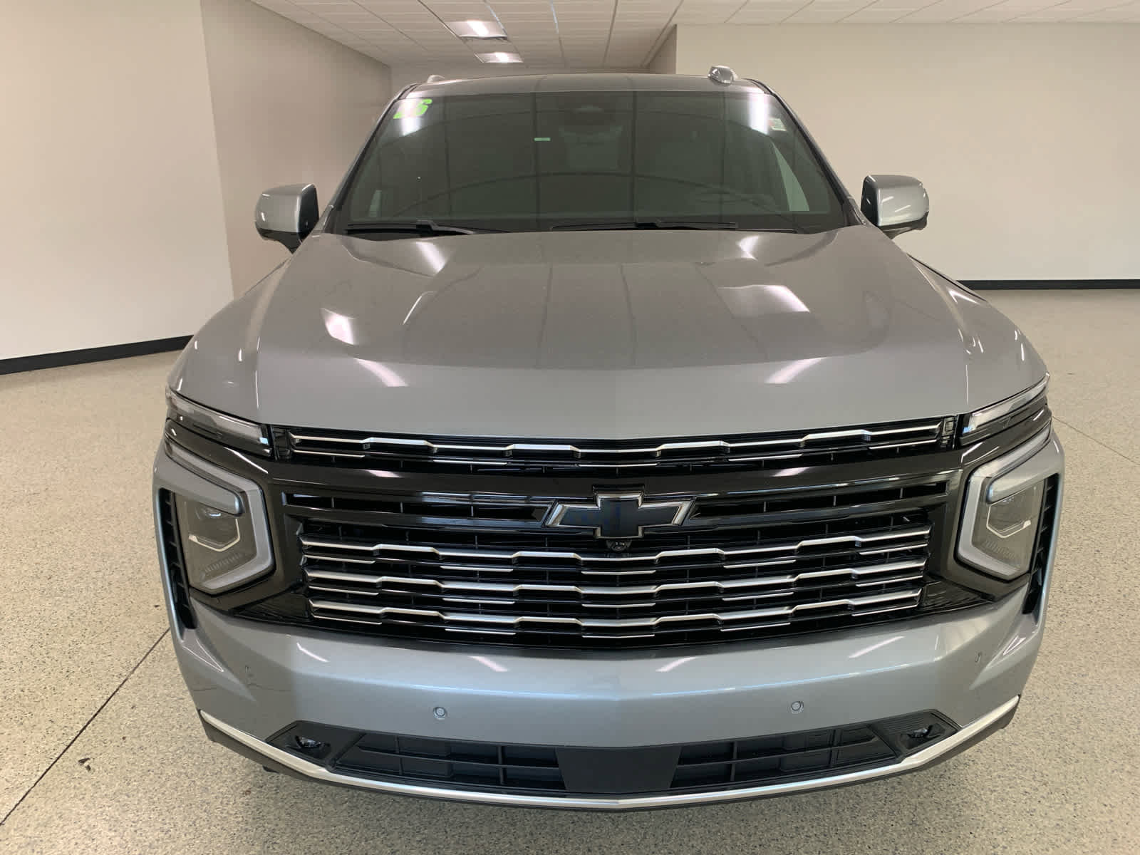 New 2026 Chevrolet Suburban High Country w/ LPO, Illumination Package image 2