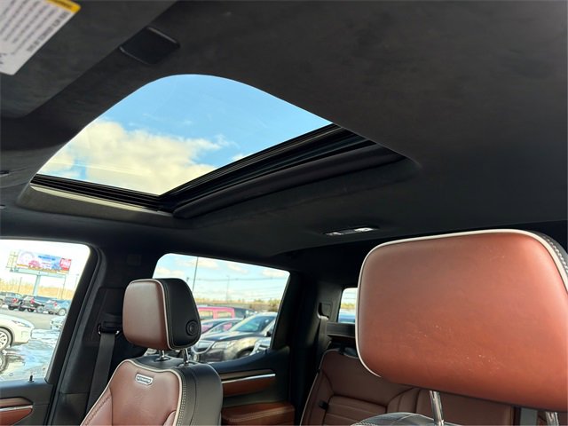 Used 2024 GMC Sierra 1500 Denali Ultimate image 28
