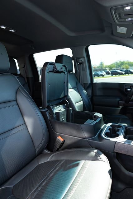 Used 2023 GMC Sierra 2500 Denali AWD/4WD image 32