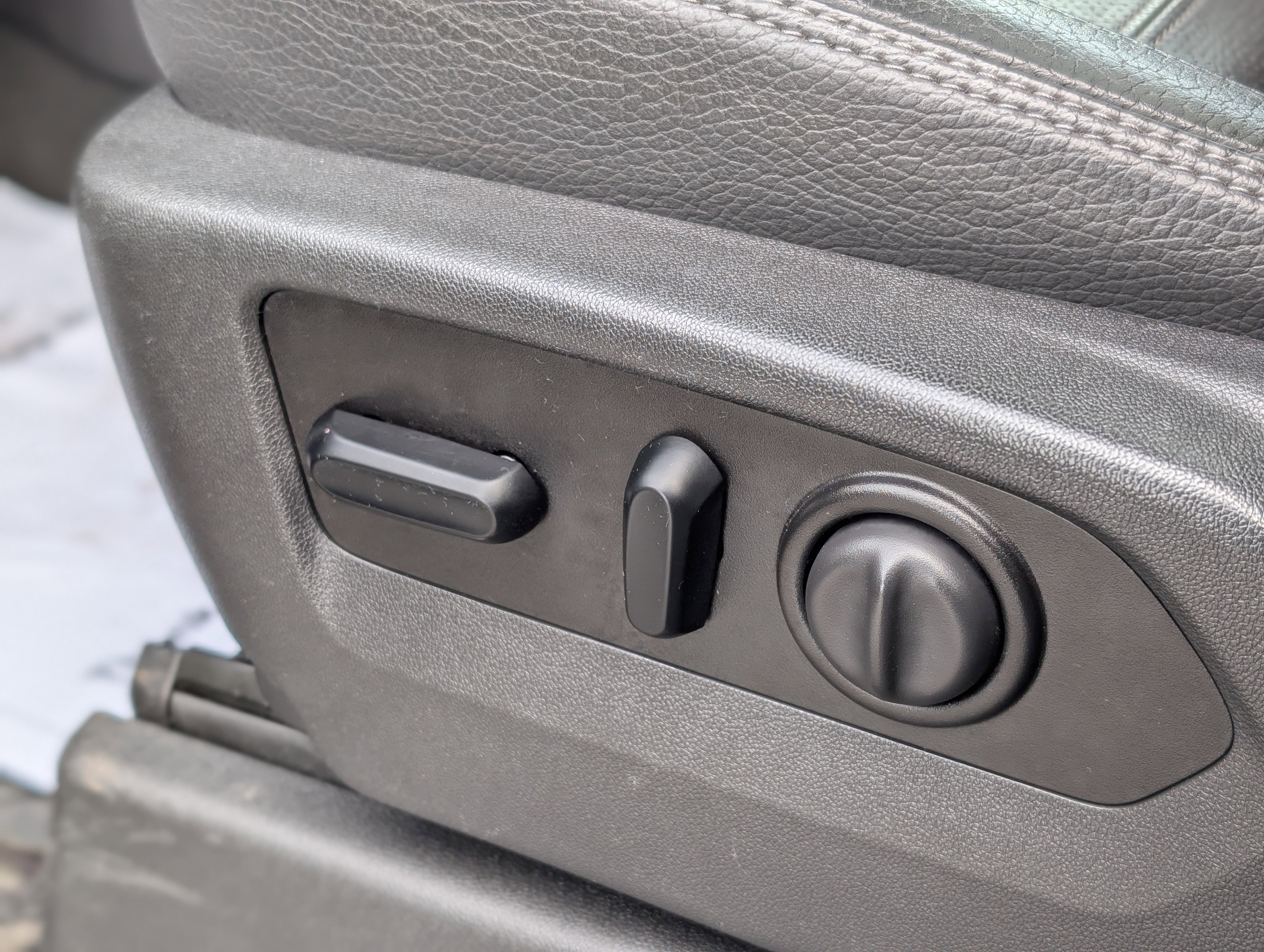 Used 2021 GMC Sierra 3500 Denali w/ Denali Ultimate Package image 42