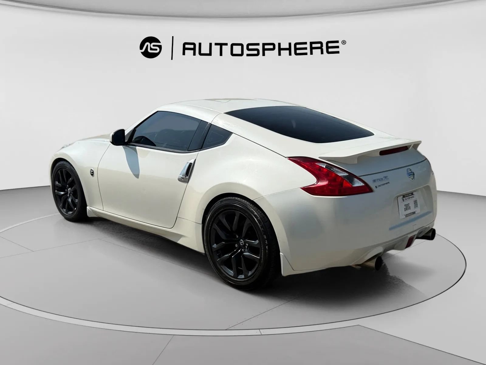 Used 2016 Nissan 370Z Coupe RWD image 7