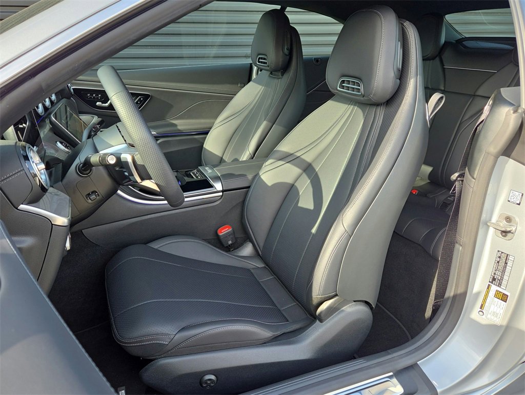 Used 2024 Mercedes-Benz CLE 300 4MATIC Cabriolet image 5