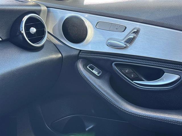 Used 2015 Mercedes-Benz C 300 4MATIC Sedan image 22