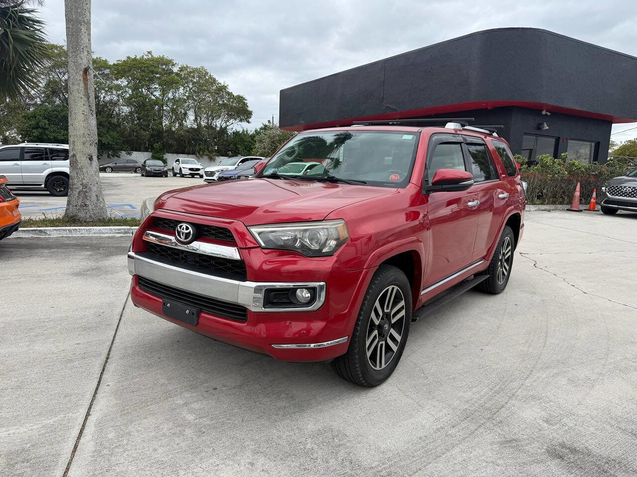 Used 2014 Toyota 4Runner Limited image 2