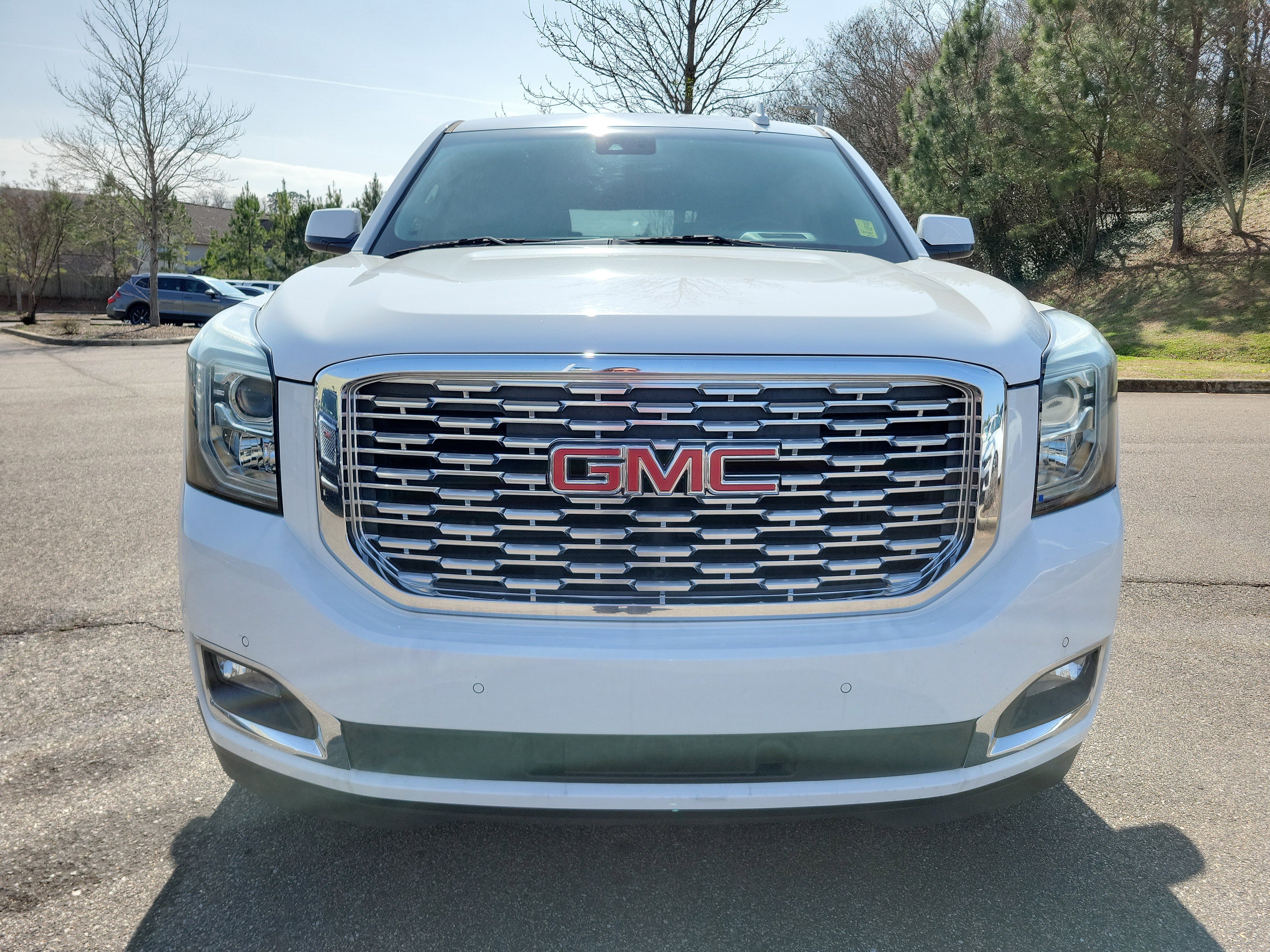 Used 2020 GMC Yukon XL Denali image 25