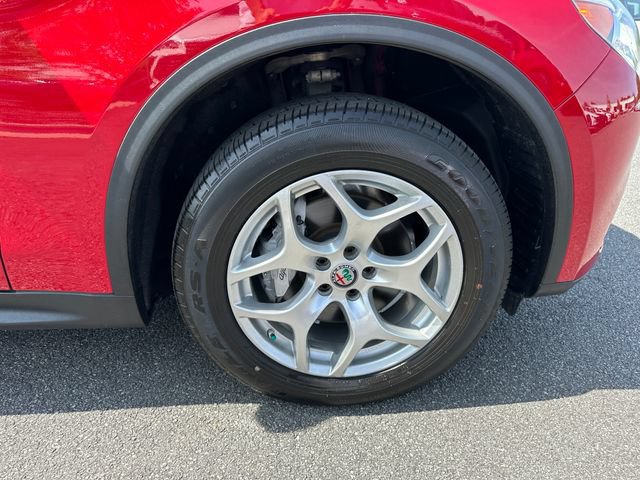 Used 2020 Alfa Romeo Stelvio RWD image 30