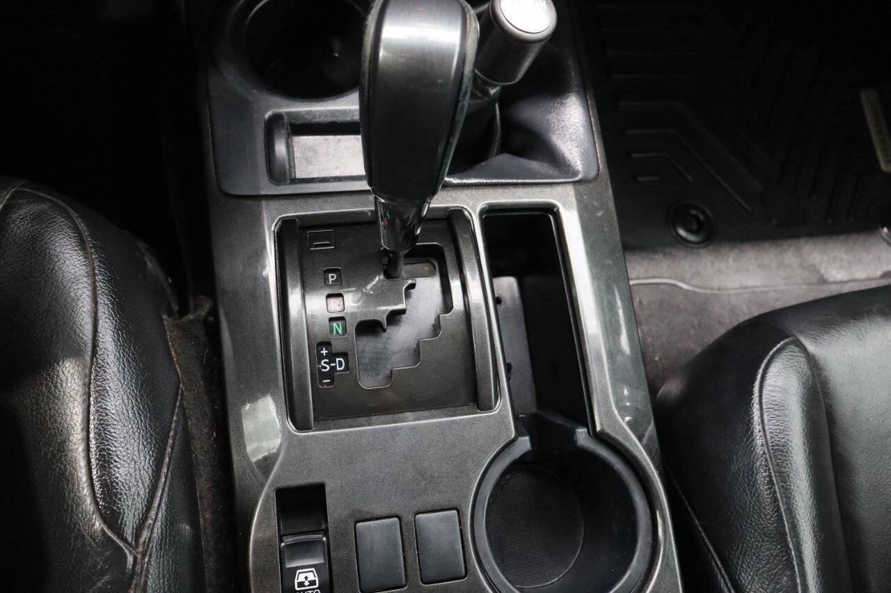 Used 2015 Toyota 4Runner Trail AWD/4WD image 22