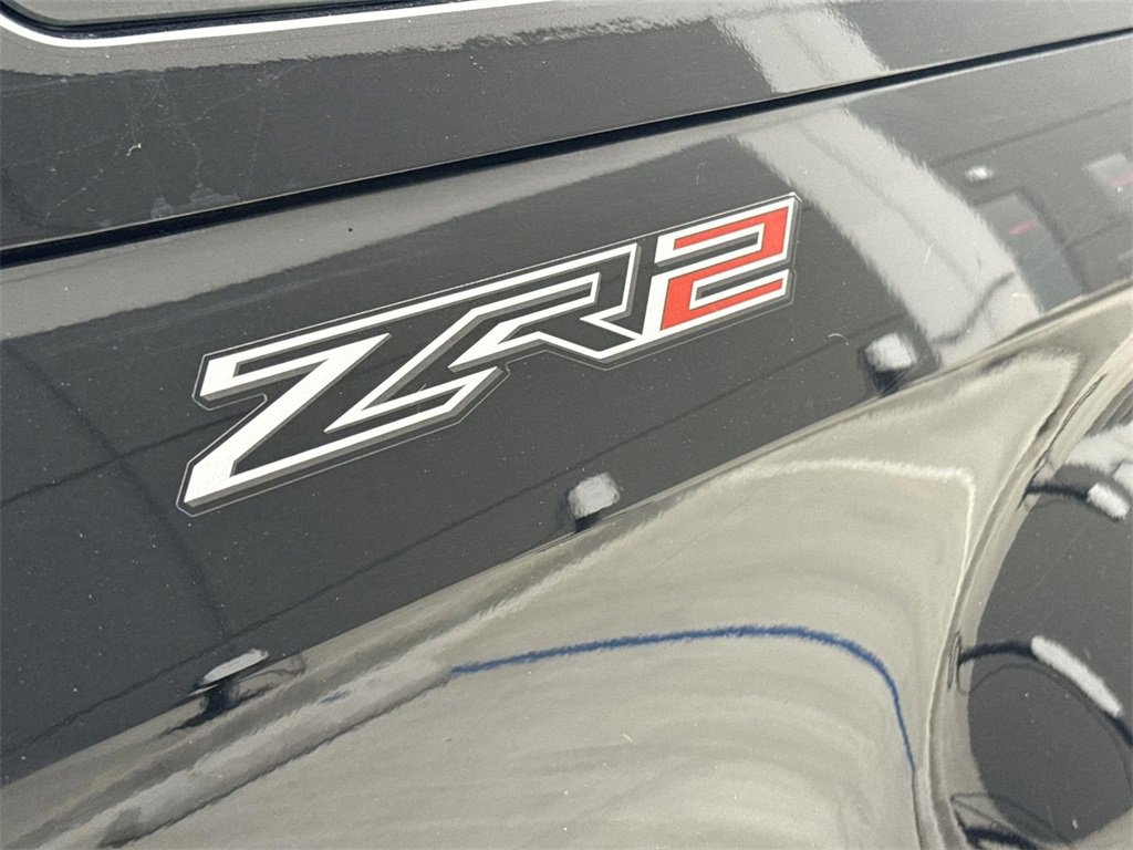 Used 2019 Chevrolet Colorado ZR2 w/ ZR2 Midnight Special Edition image 27