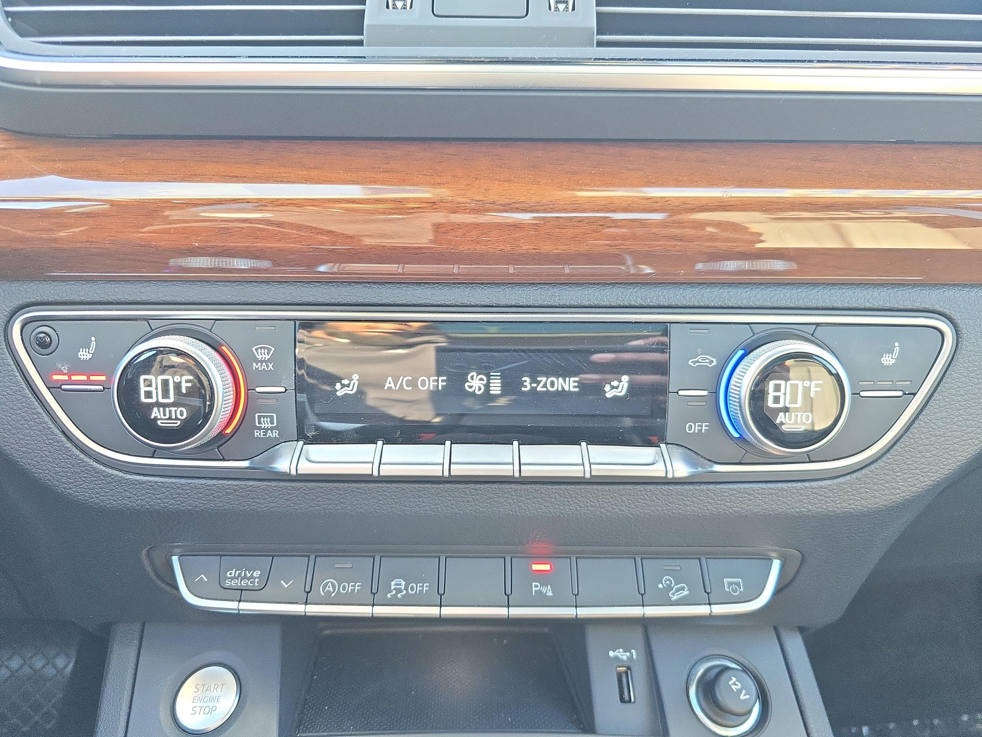 Certified 2023 Audi Q5 2.0T Premium w/ Convenience Package image 19