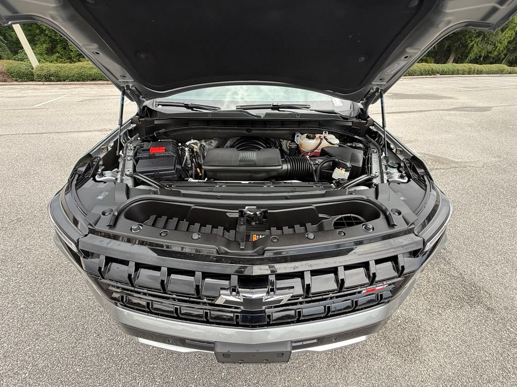 Used 2025 Chevrolet Tahoe Z71 AWD/4WD image 29