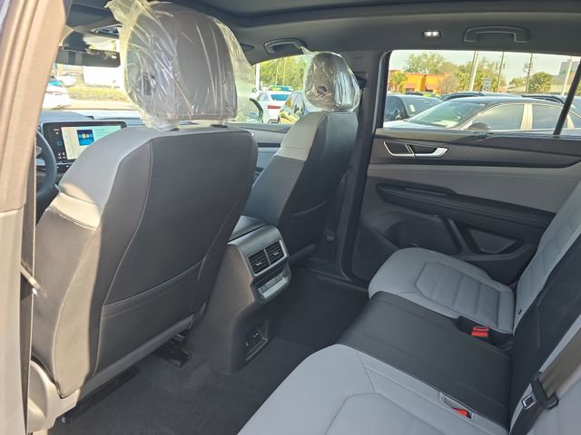 New 2026 Volkswagen Atlas Cross Sport SEL R-Line image 12