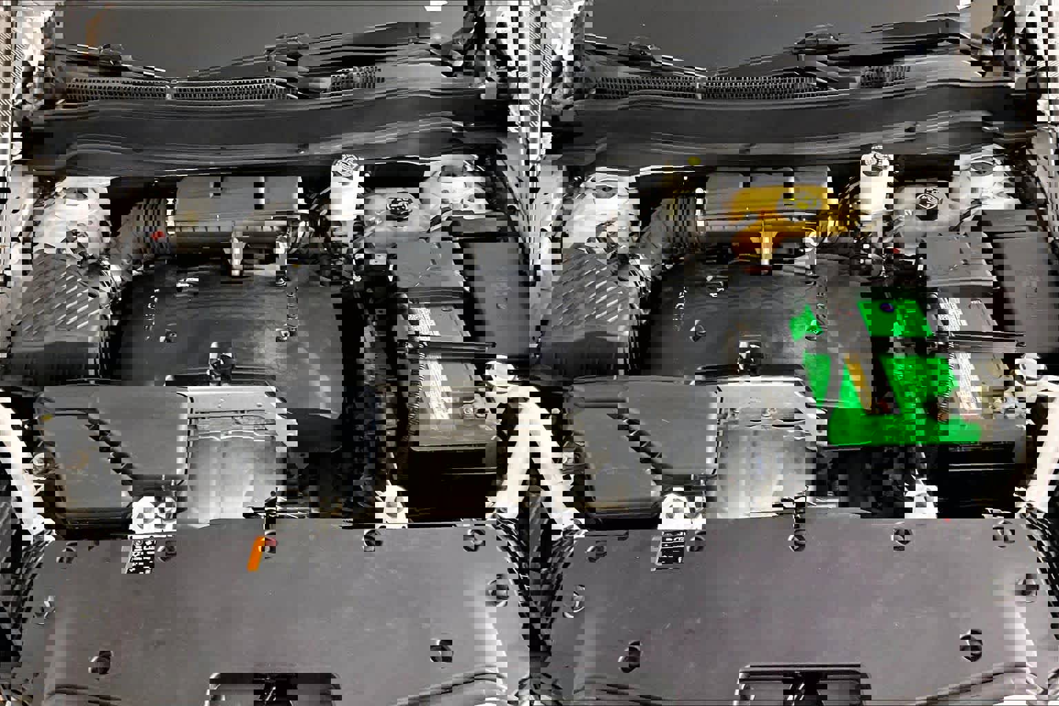 Used 2018 Buick Envision Essence image 29