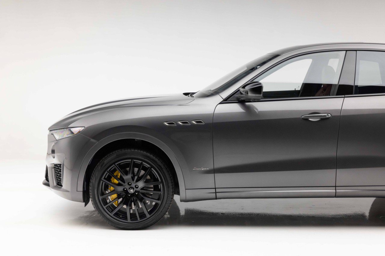 Used 2021 Maserati Levante S GranSport AWD/4WD image 17