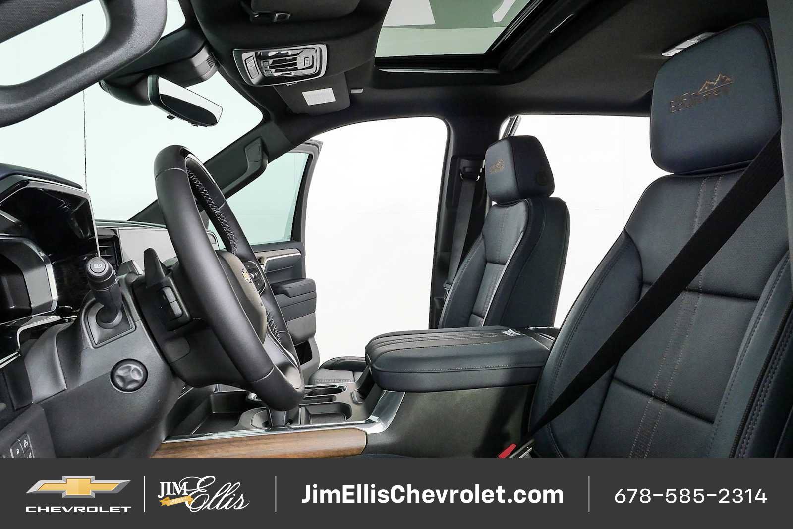 New 2026 Chevrolet Silverado 1500 High Country AWD/4WD image 6