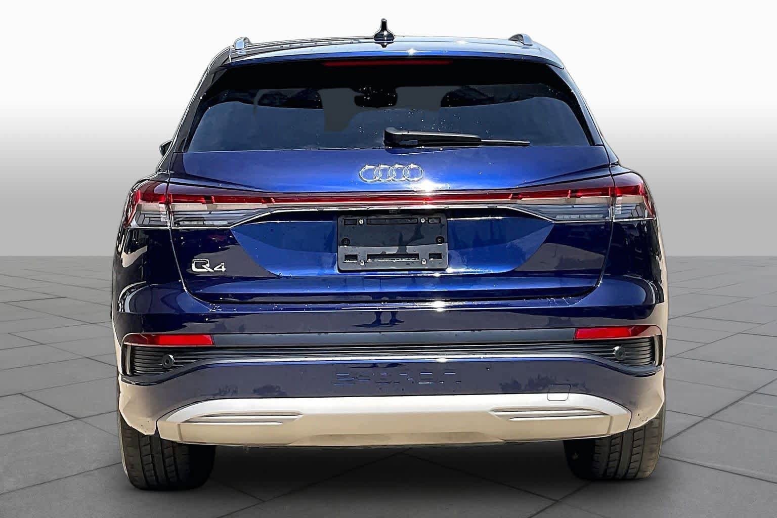 Used 2023 Audi Q4 e-tron Premium Plus w/ Premium Plus RWD image 4