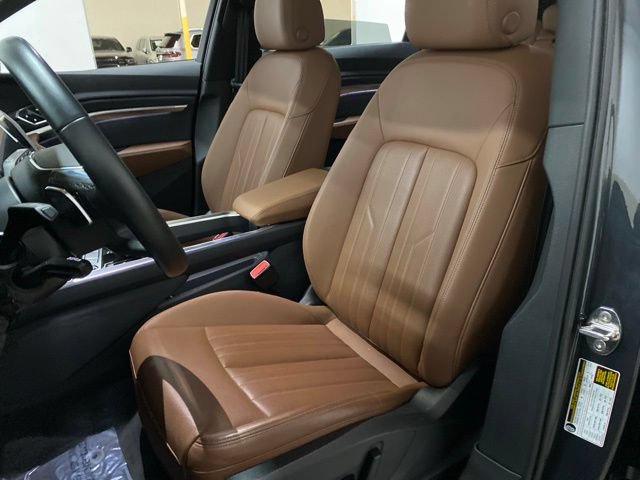 Used 2024 Audi Q8 e-tron Premium Plus w/ Premium Plus Package AWD/4WD image 69