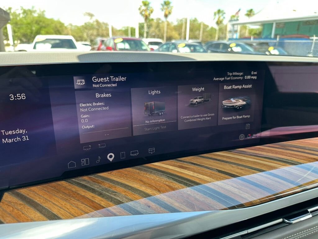 Used 2025 Cadillac Escalade Sport Platinum w/ LPO, ONYX Package image 67