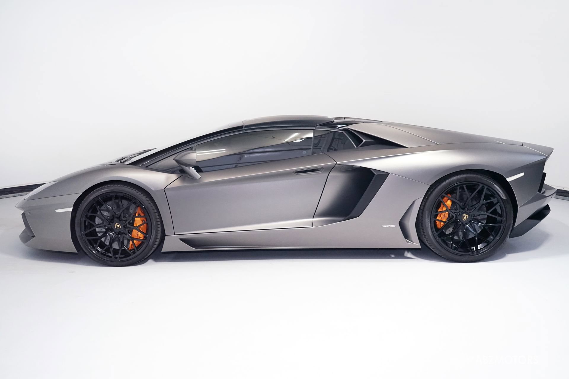 Used 2015 Lamborghini Aventador LP 700-4 AWD/4WD image 5