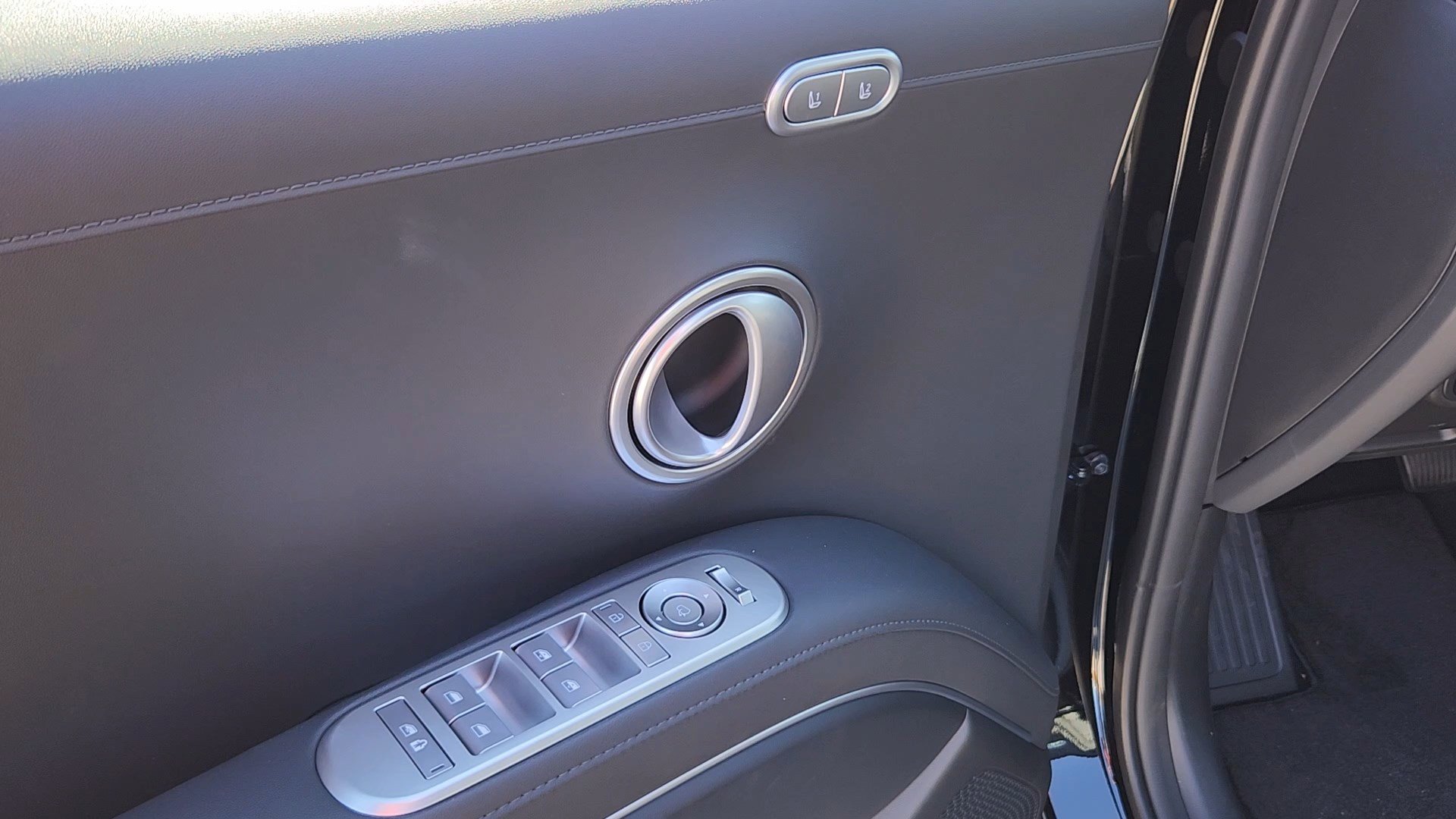 New 2026 Hyundai Palisade Limited image 7