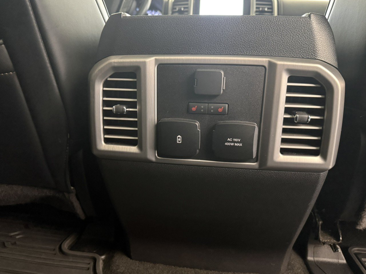 Used 2019 Ford F250 Platinum w/ Platinum Ultimate Package AWD/4WD image 15