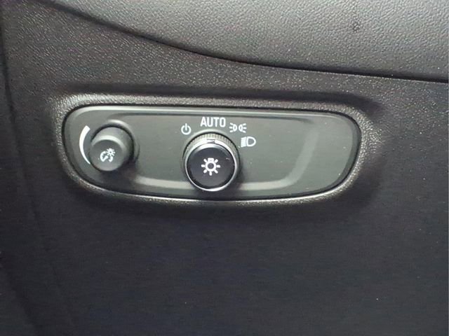 Used 2023 Chevrolet Equinox LT FWD image 17