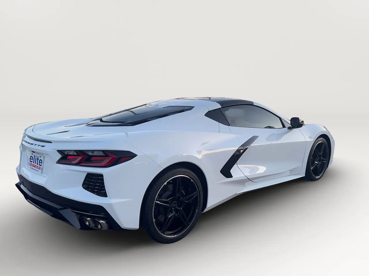 Used 2020 Chevrolet Corvette Stingray Premium Cpe w/ 3LT Preferred Equipment Group image 7