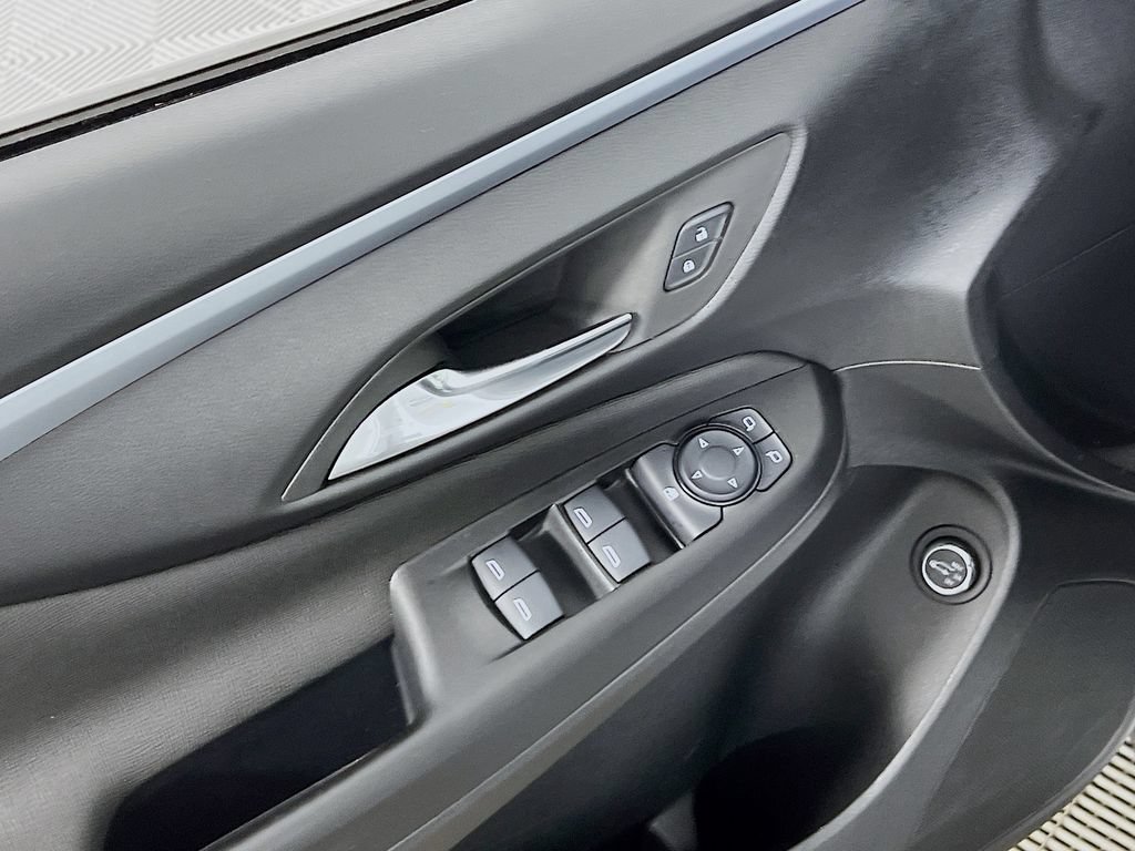 New 2026 Buick Envista Sport Touring w/ Convenience I Package FWD image 15