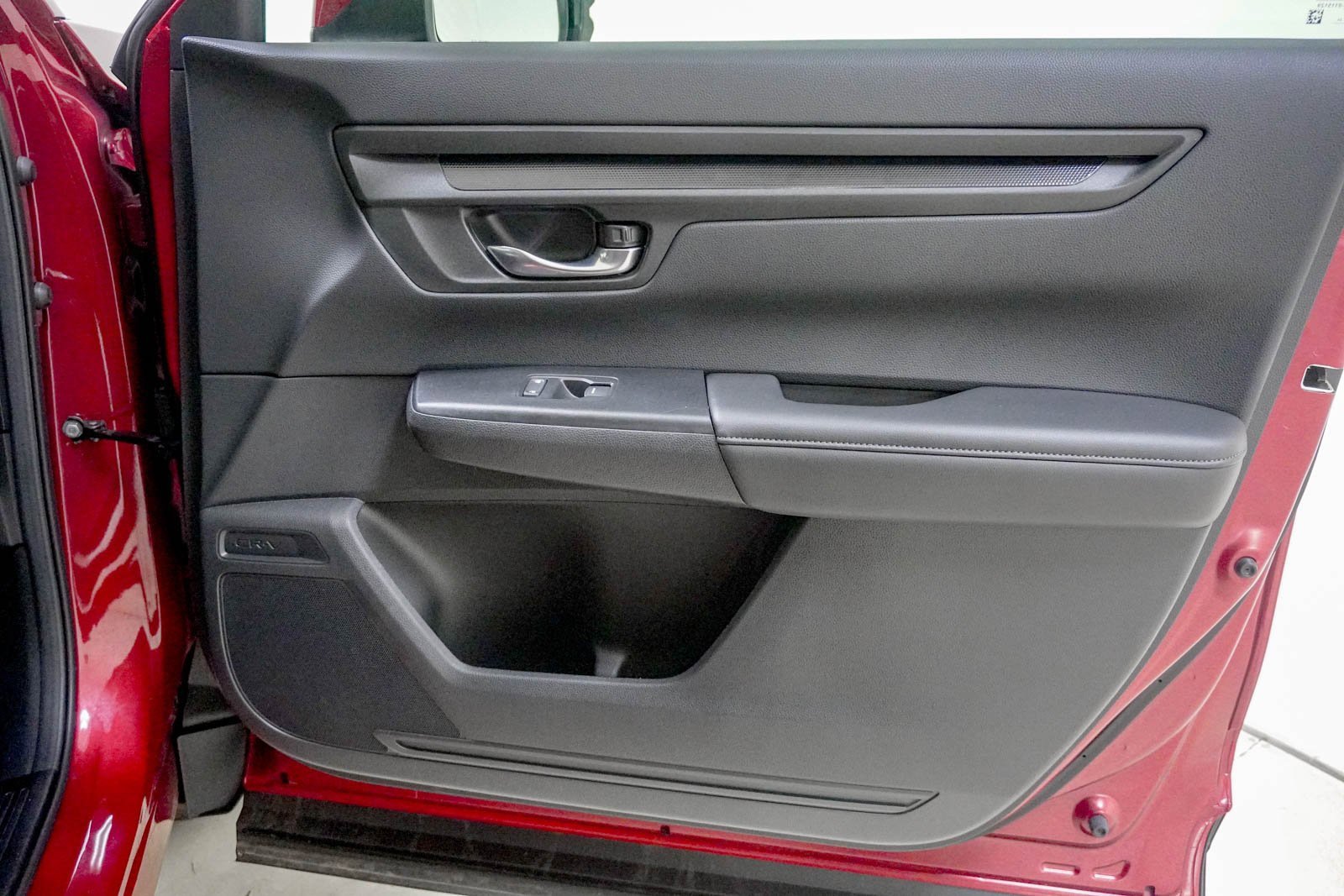 Certified 2025 Honda CR-V EX image 31