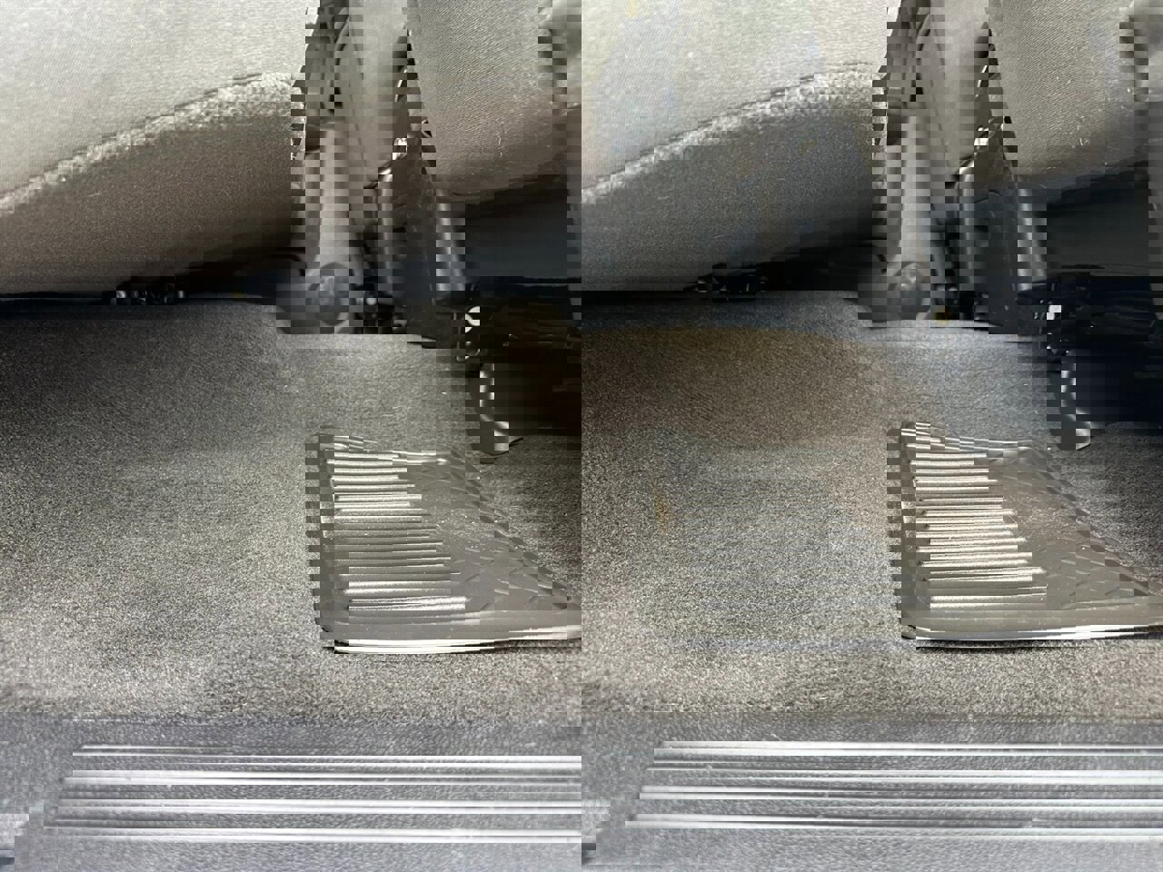 Used 2007 Chevrolet Silverado 2500 LT w/ 2LT Audio Package image 35