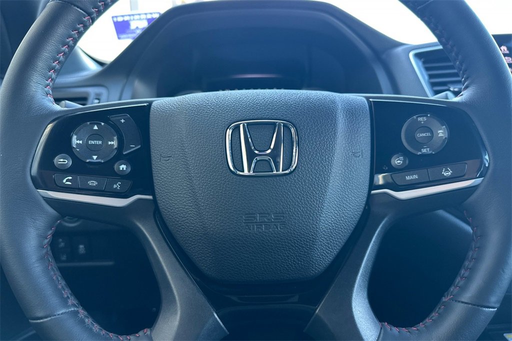 Certified 2022 Honda Pilot Black Edition image 28