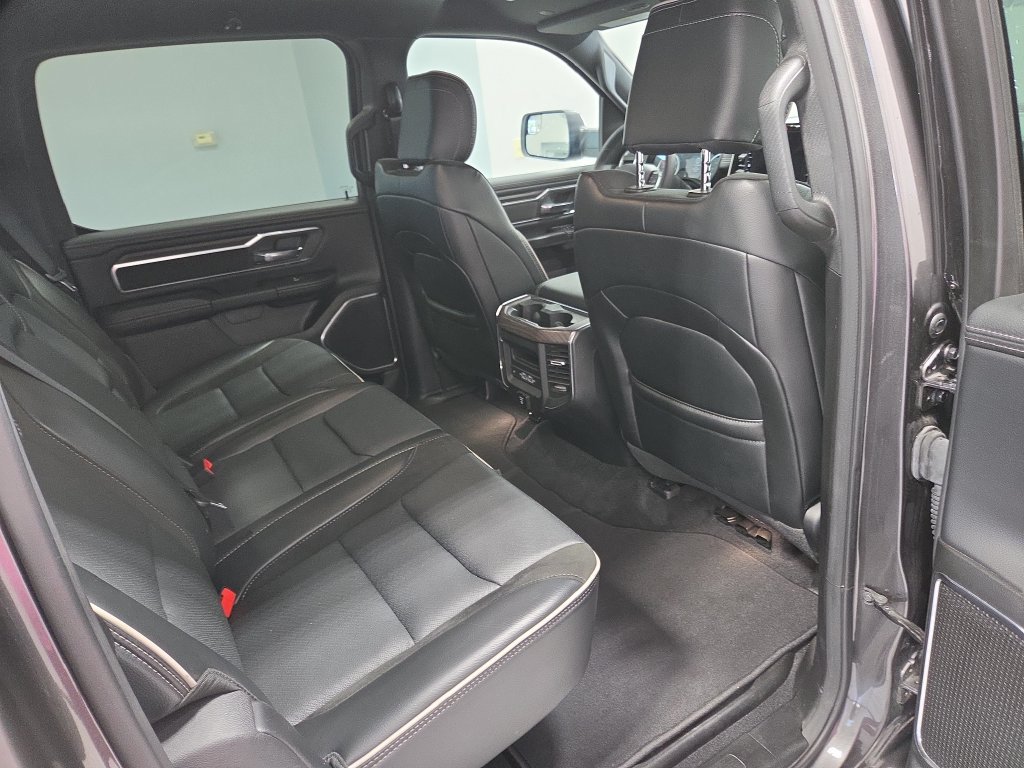 Used 2026 RAM 1500 Laramie AWD/4WD image 18