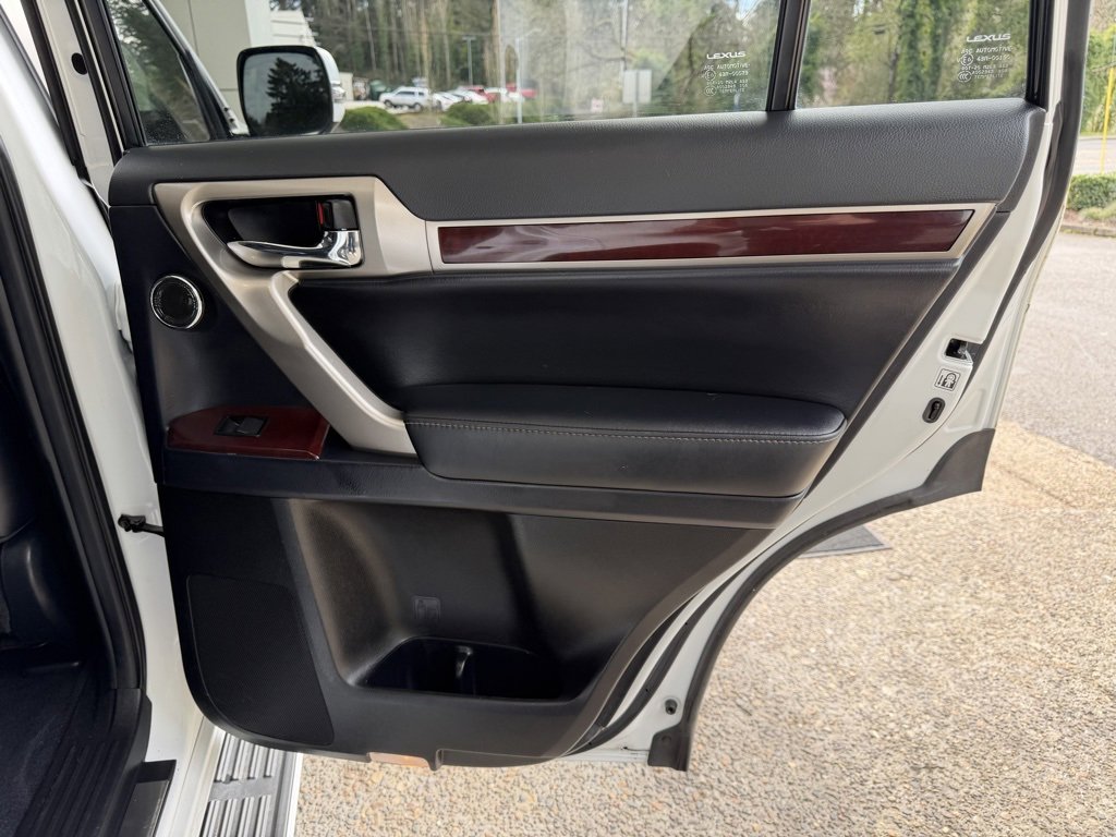 Used 2018 Lexus GX 460 Luxury image 29
