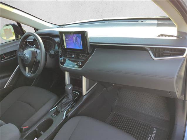 Certified 2025 Toyota Corolla Cross LE FWD image 25
