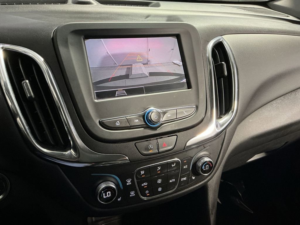 Used 2023 Chevrolet Equinox LT image 27