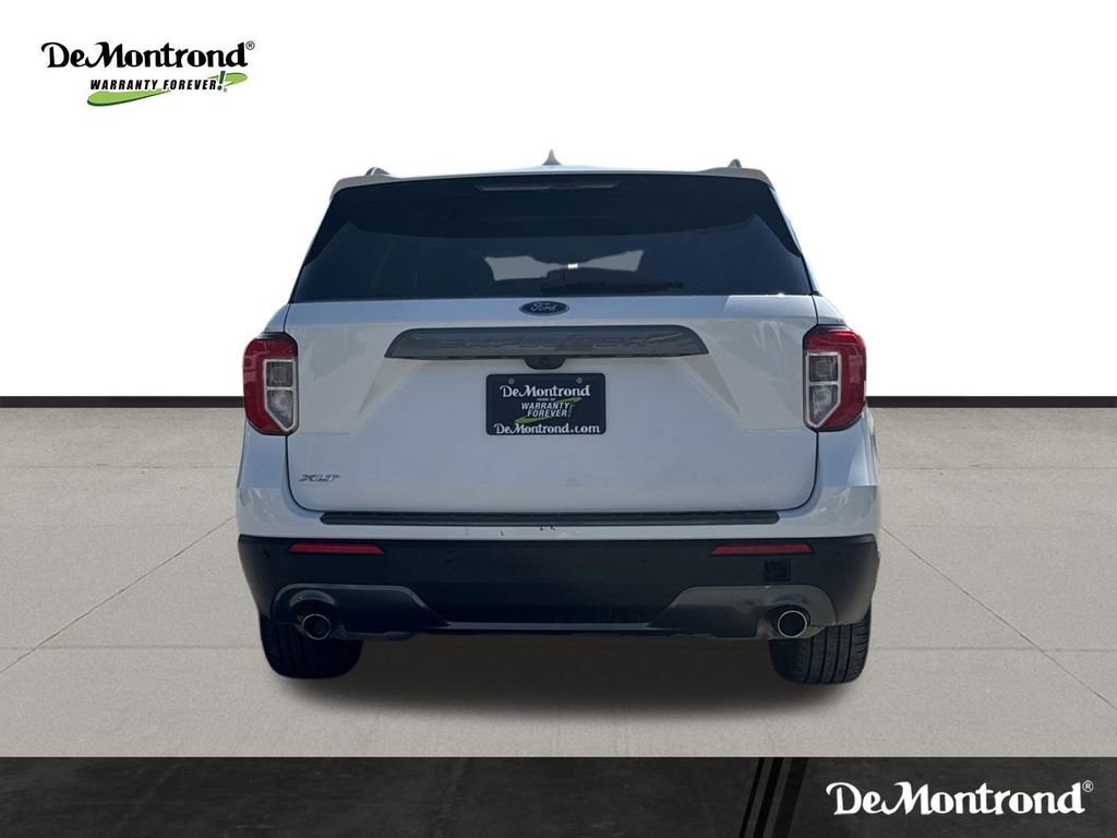 Certified 2023 Ford Explorer XLT w/ Equipment Group 202A image 6